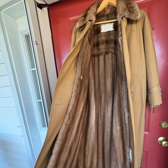 Mink-lined Winter Coat- size 10 - Picture 6 of 9